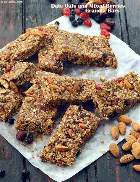 Date Oats And Mixed Berries Granola Bars Recipe