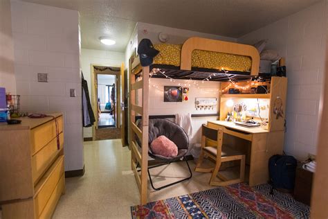 Awasome Quad Dorm Room 2022