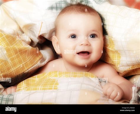 Face Baby Newborn Child Newborn Infant Newborn Neonate Child Bed Face