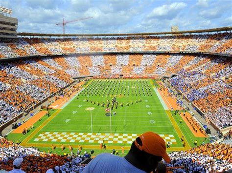 Sex In The Press Box Couple Recorded Using Neyland Space