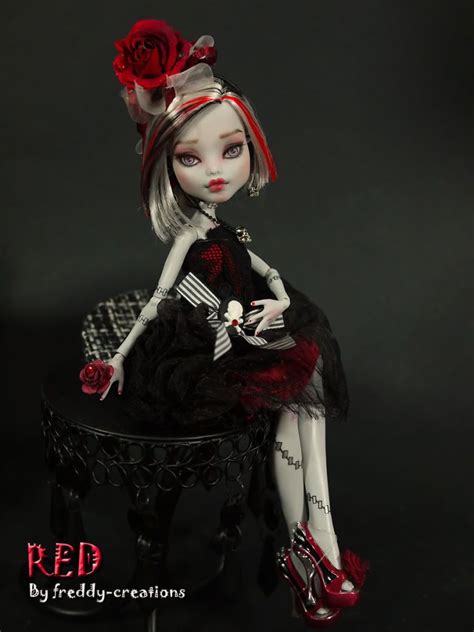 Ooak Custom Repaint Monster High Frankie Red Valentine Dress Set