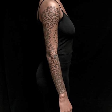 Dotwork Sleeve Mandala Dekoration Tattoo Von Bloody Ink