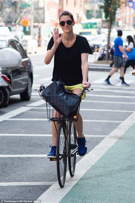 Pin On Bicycle Style Women
