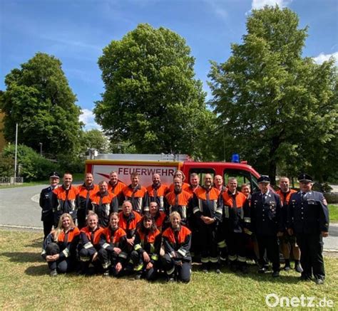 Feuerwehrleute Legen Erfolgreich Leistungspr Fung Ab Onetz