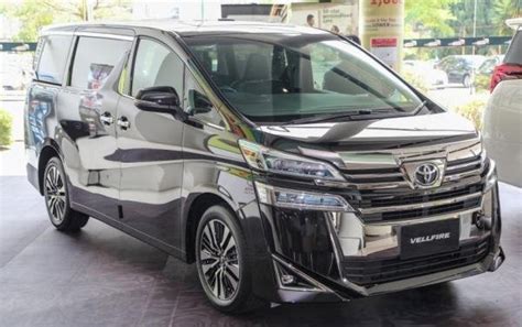 This price is fixed by sellers selling cars on tcv. Previewing the refreshed 2018 Toyota Alphard & Vellfire in ...