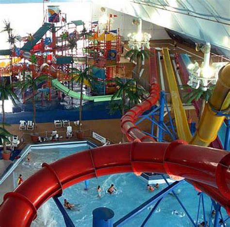 A Lotta Water The World S Biggest Indoor Water Parks Indoor Water Parks That Claim To Be The