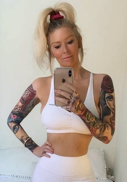 Jenna Jameson S New Life She S Married To Influencer Jessi Lawless Marca