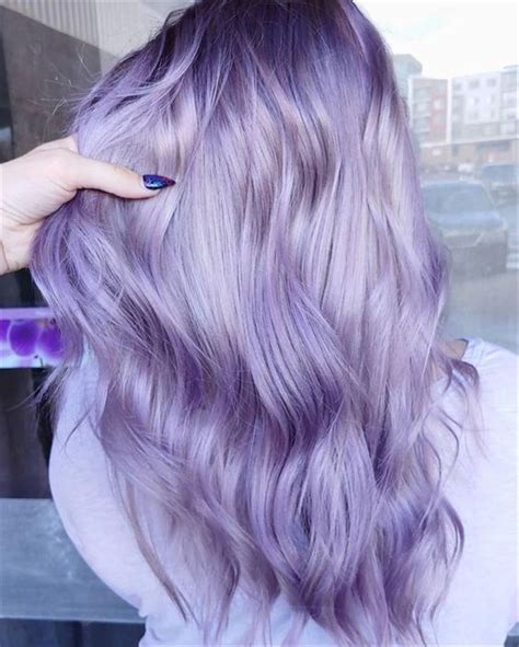Lavender Hair With Gentle Highlights Chic Lavender Ombre Hairstyles