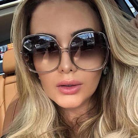 Luxury Round 2020 Sunglasses Woman Oversized Female Glasses Gradient Fashion Sunglasses Women