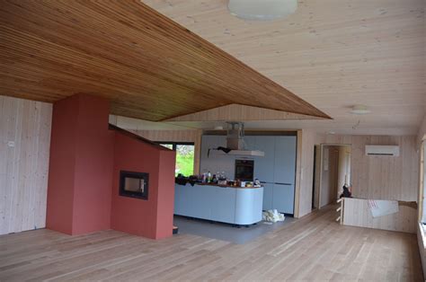 Moderne interiør med eikespiler og furupanel – Bergene Holm Blogg