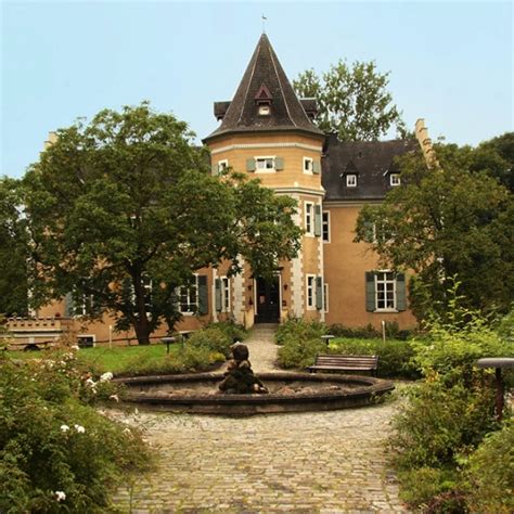 Wir, eine junge familie , sind auf der suche nach einem haus in kiel bis 650.000 €. 25 Best Images Haus Holunderbusch Kiel - Haus Am ...