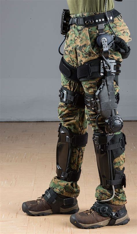 Lockheed Army To Test Exoskeleton In December Powered Exoskeleton Military Exoskeleton Suit