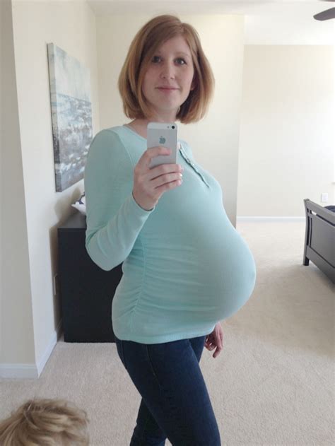Second Baby Bump Progress 32 Weeks Charmingly Modern