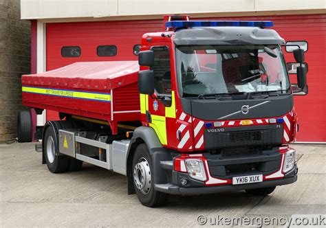 Yk16 Xux West Yorkshire Fire And Rescue Service Volvo Fl Uk Emergency