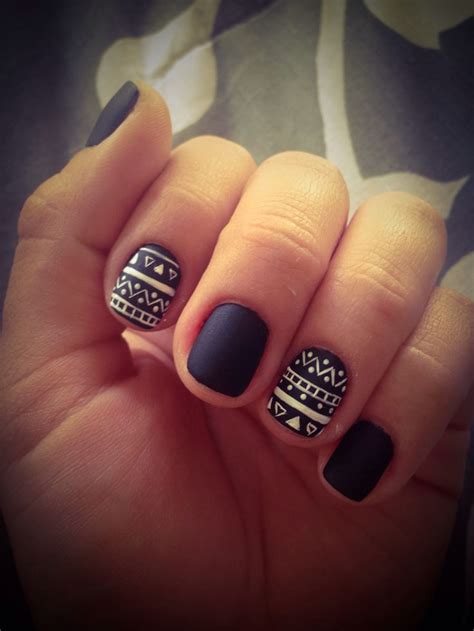 Black And White Nail Art Designs Perfect Match For Any Parties