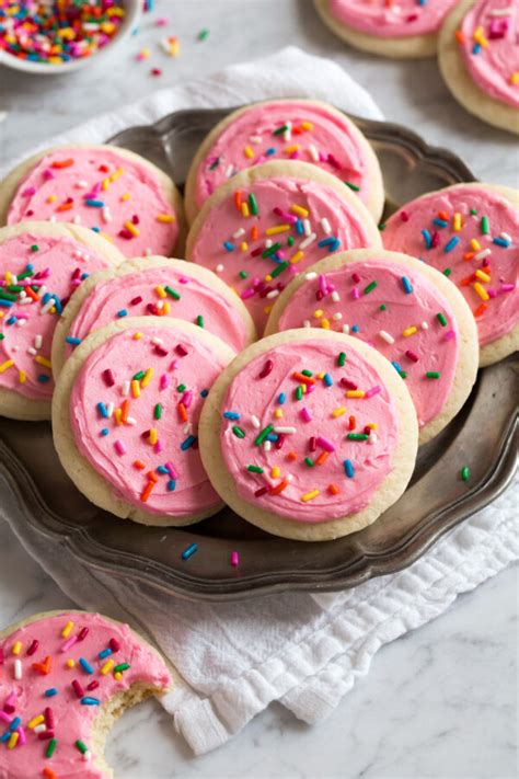 A light and fluffy sugar cookie that is baked in just ten minutes. Soft Sugar Cookies Recipe - Cooking Classy
