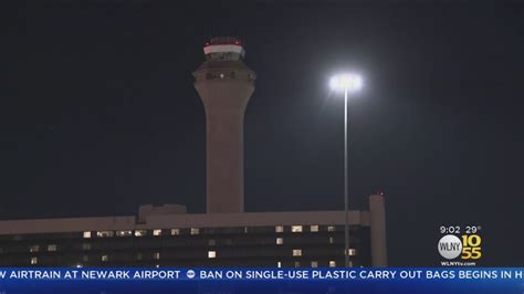 Drone Sightings Halt Flights In Newark Youtube