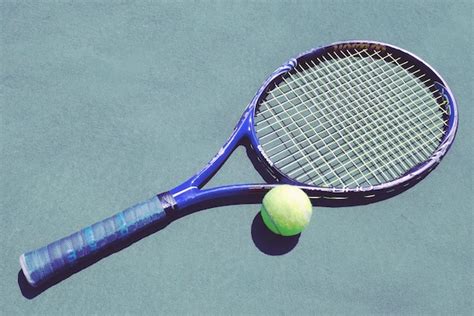 Best Lawn Tennis Rackets In India Review And Buying Guides Hotdeals360