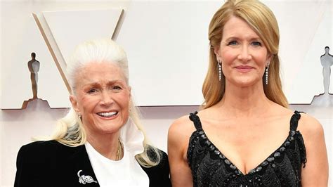The Truth About Laura Dern S Mom Will Surprise You
