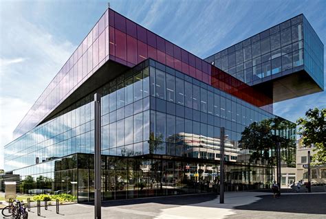 20150907 The New And Impressive Halifax Central Library