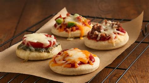 1 can pillsbury® refrigerated thin pizza crust. Mini Pizzas Recipe - Pillsbury.com