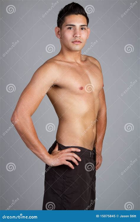 Mit Nacktem Oberkörper Mann Stockbild Bild von männer kerl 15075845