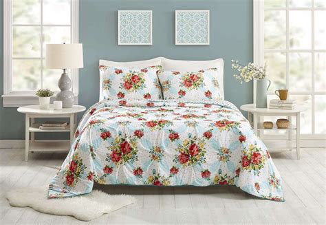 The Pioneer Woman Just Released A New Bedding Collection With Walmart