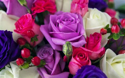 Рабочий стол цветы букеты роз