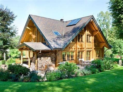 Die planung eines traumhauses beginnt damit, die bedürfnisse und wünsche der kunden zu verstehen. Villa Rheintal - Willkommen in der Villa Natur - Honka ...