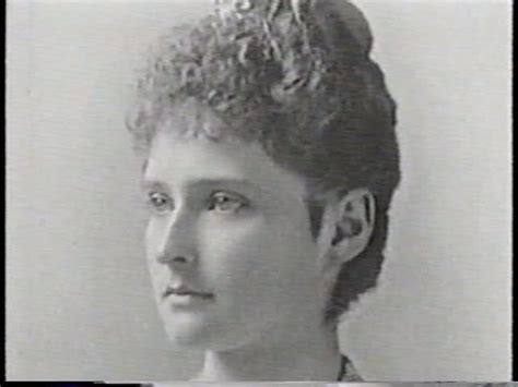 + add or change photo on imdbpro ». Os Romanov: A relação de Alexandra Feodorovna com a rainha ...