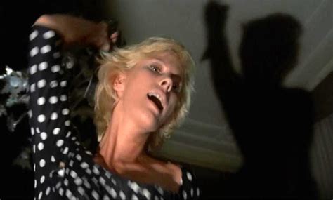 Le Parfum De La Dame En Noir 1974 - Le Parfum de la dame en noir, un film de 1974 - Vodkaster