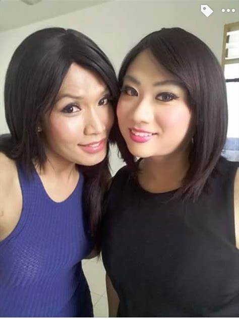 Beautiful Couple Beautiful Women Long Wigs Tgirls Sisterhood