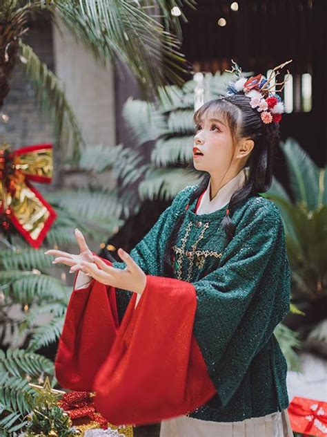 5 Sets Of Graceful Hanfu Photos For Christmas 2020