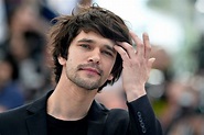 Ben Whishaw May Join Emily Blunt For ‘Mary Poppins Returns’