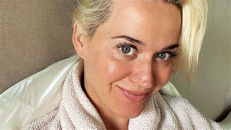 Katy Perrys Barefaced Cheek Singer Reveals Why She Isnt Afraid To Go Make Up Free Lâ