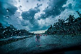 Guidare con la pioggia: quali obblighi - ClubAlfa.it