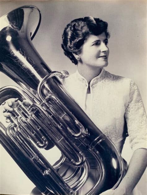 Constance Weldon Pioneering Virtuoso Of The Tuba Dies At 88 The New