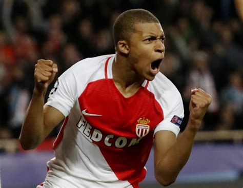 Kylian mbappé‏подлинная учетная запись @kmbappe 20 нояб. Some Liverpool fans react to Kylian Mbappe 2021 rumour - HITC