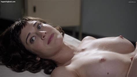 Lizzy Caplan Nude The Fappening Photo 348620 FappeningBook