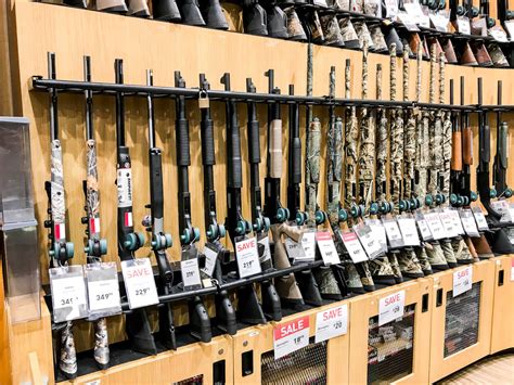 Dicks Sporting Goods To Pull Guns From 440 More Stores Gunpowder Magazine