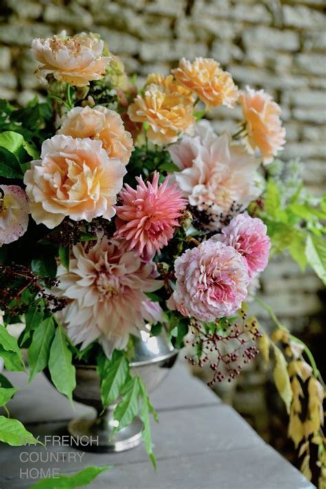 Je suis fou amoureux de toi. august flowers from the garden - MY FRENCH COUNTRY HOME