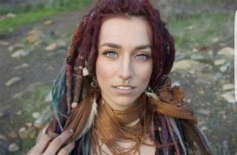 Pin By Christina Lorraine On White Women With Dreads Dreads Girl