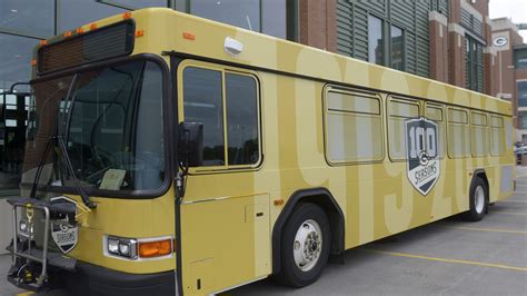 Green Bay Packers City Offer Free Year Round Bus Routes