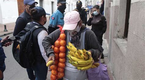 Controles a las ventas ambulantes en el Centro Histórico de Quito El