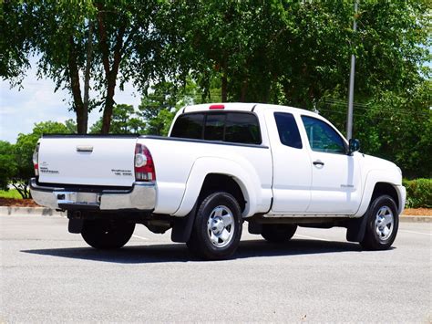 Pre Owned 2011 Toyota Tacoma Prerunner Rwd 4d Access Cab