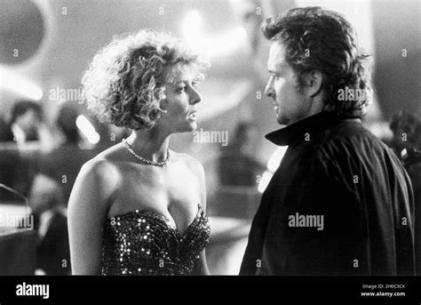 kate capshaw michael douglas on set of the film black rain paramount pictures 1989 stock