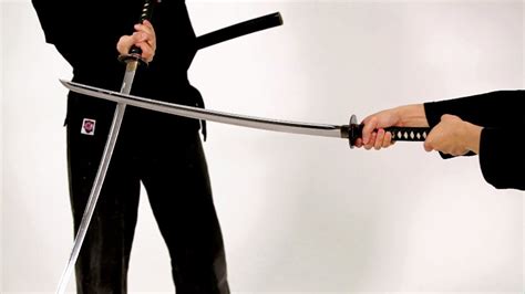 How To Use A Katana Defensive Move Sword Fighting Youtube