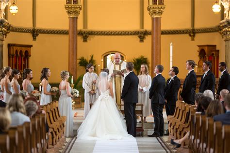 Traditional Chicago Catholic Church Wedding Ceremony