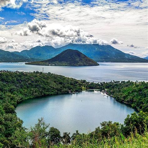 9 Foto Keindahan Danau Ngade Wisata Menakjubkan Di Ternate