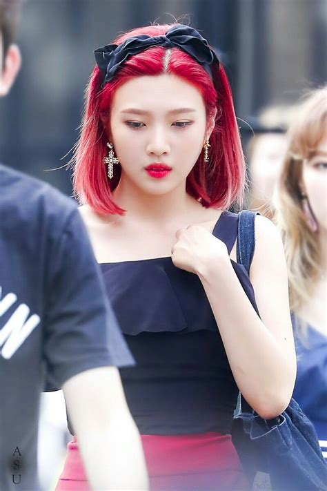 Pin By We Are One Idols On Red Velvet Red Velvet Joy Red Velvet Red